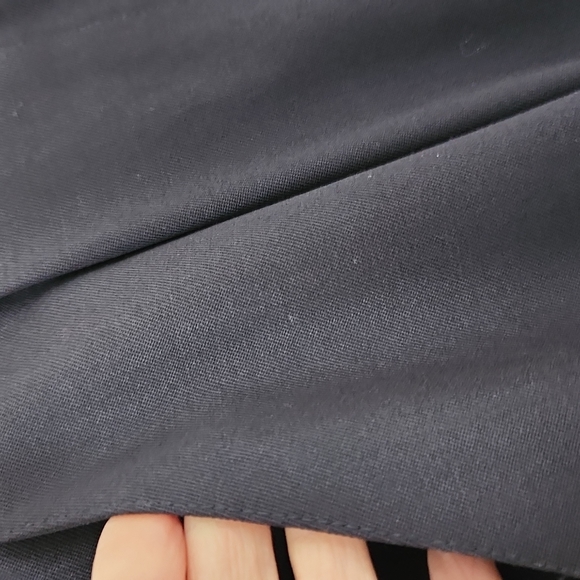 90s ,Jones New  York, midi length,  A-line, wool black skirt, size 10 - Picture 5 of 12